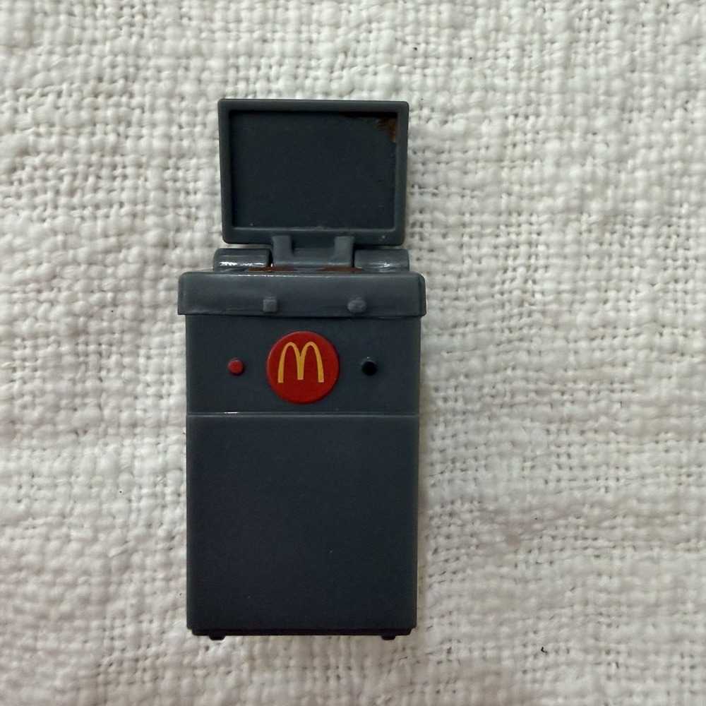Lil McDonalds Happy Meal Toy 12 Burger Grill Rare Collectible 2025 Grey